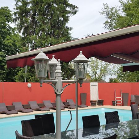 Cit'Hotel Escatel Macon Bagian luar foto