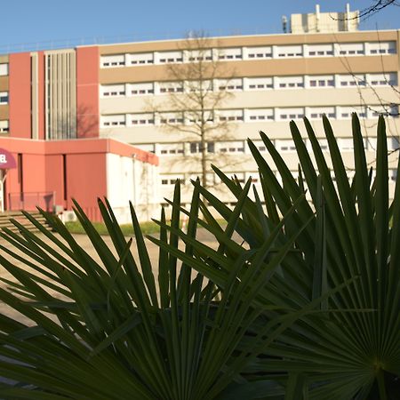 Cit'Hotel Escatel Macon Bagian luar foto