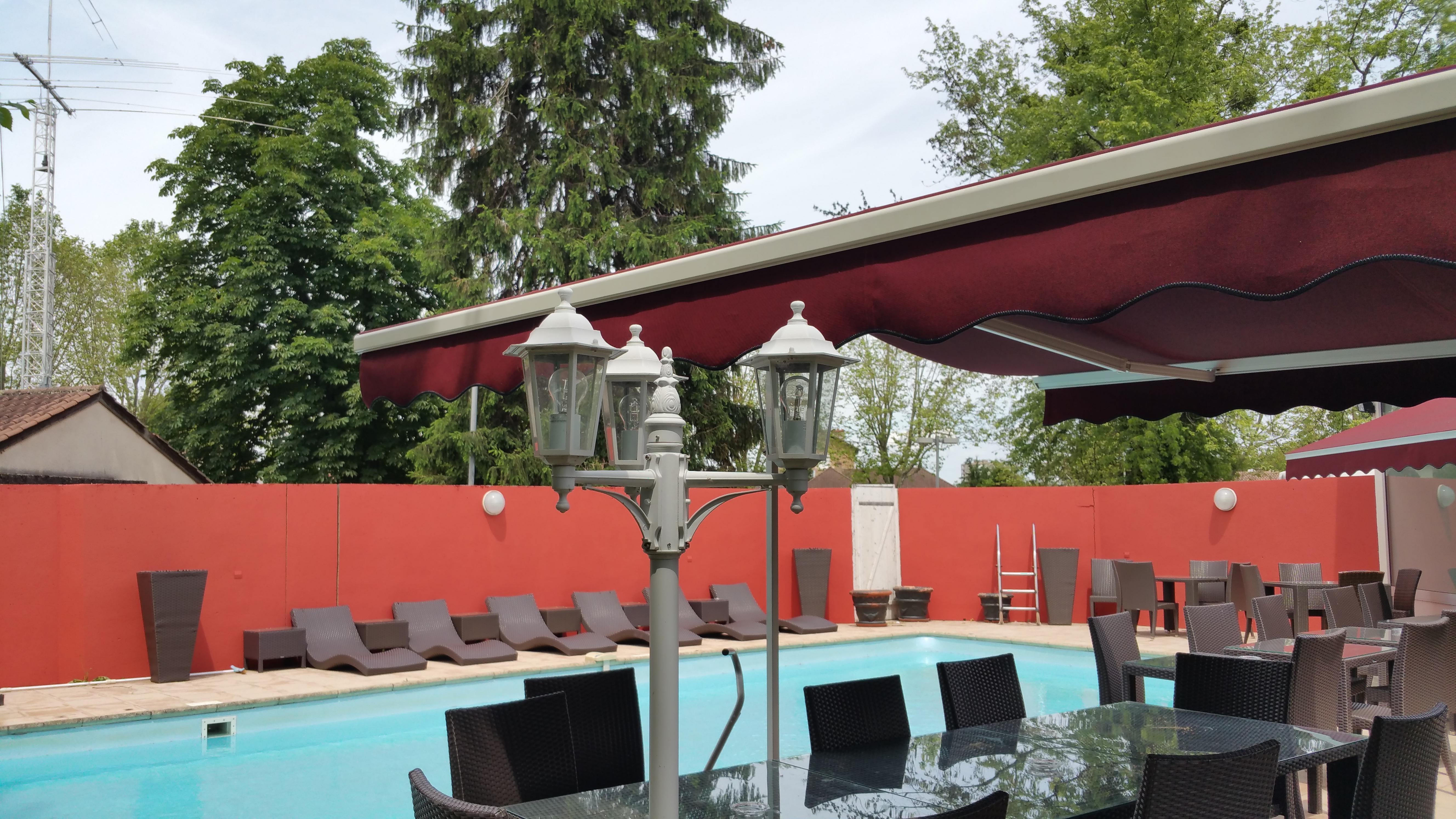 Cit'Hotel Escatel Macon Bagian luar foto