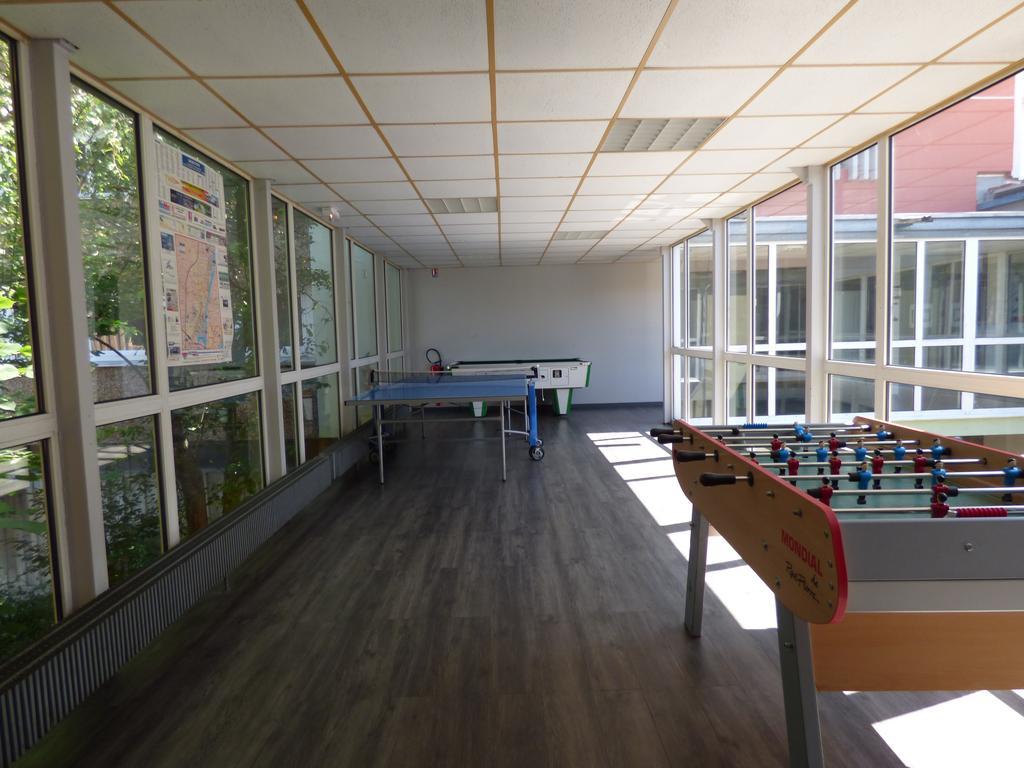 Cit'Hotel Escatel Macon Bagian luar foto