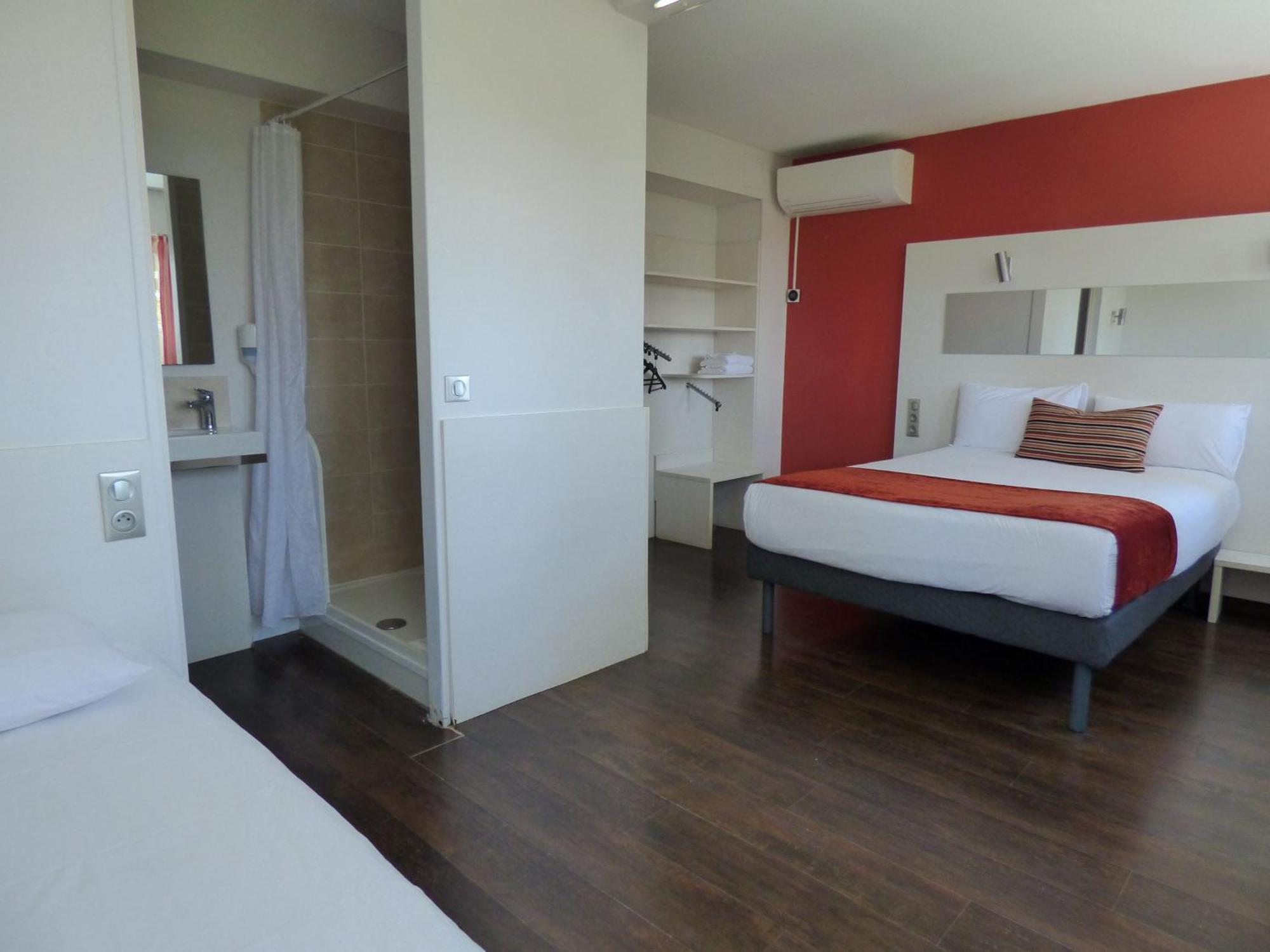 Cit'Hotel Escatel Macon Bagian luar foto