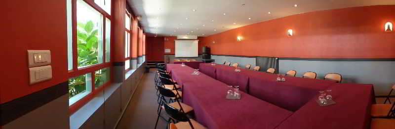 Cit'Hotel Escatel Macon Bagian luar foto
