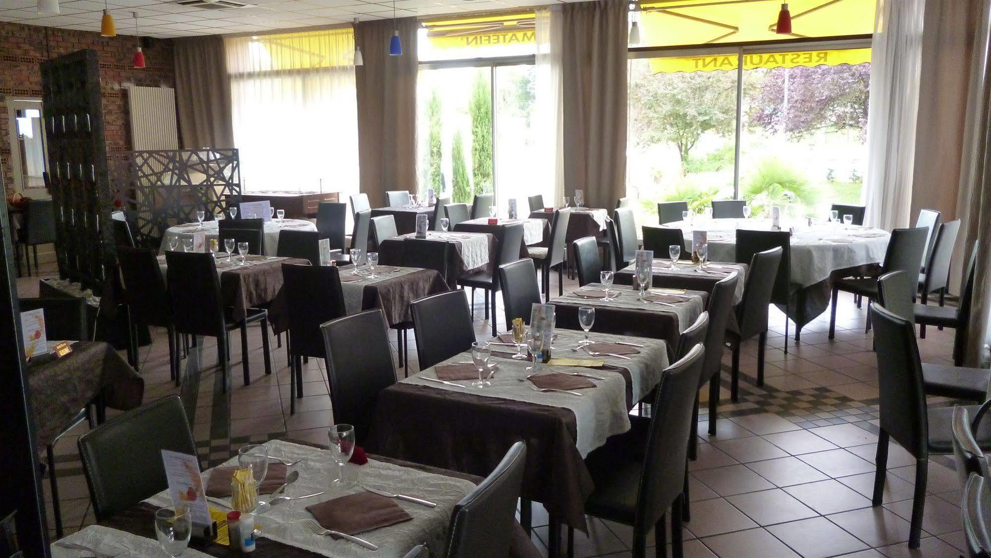 Cit'Hotel Escatel Macon Bagian luar foto