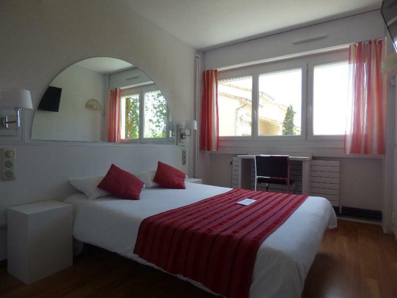 Cit'Hotel Escatel Macon Bagian luar foto